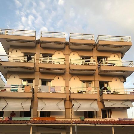 Vila Eva Paralía Екстериор снимка